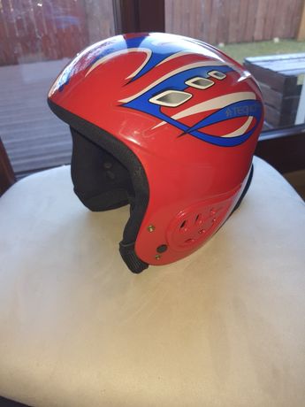 Kask narciarski dla dziecka