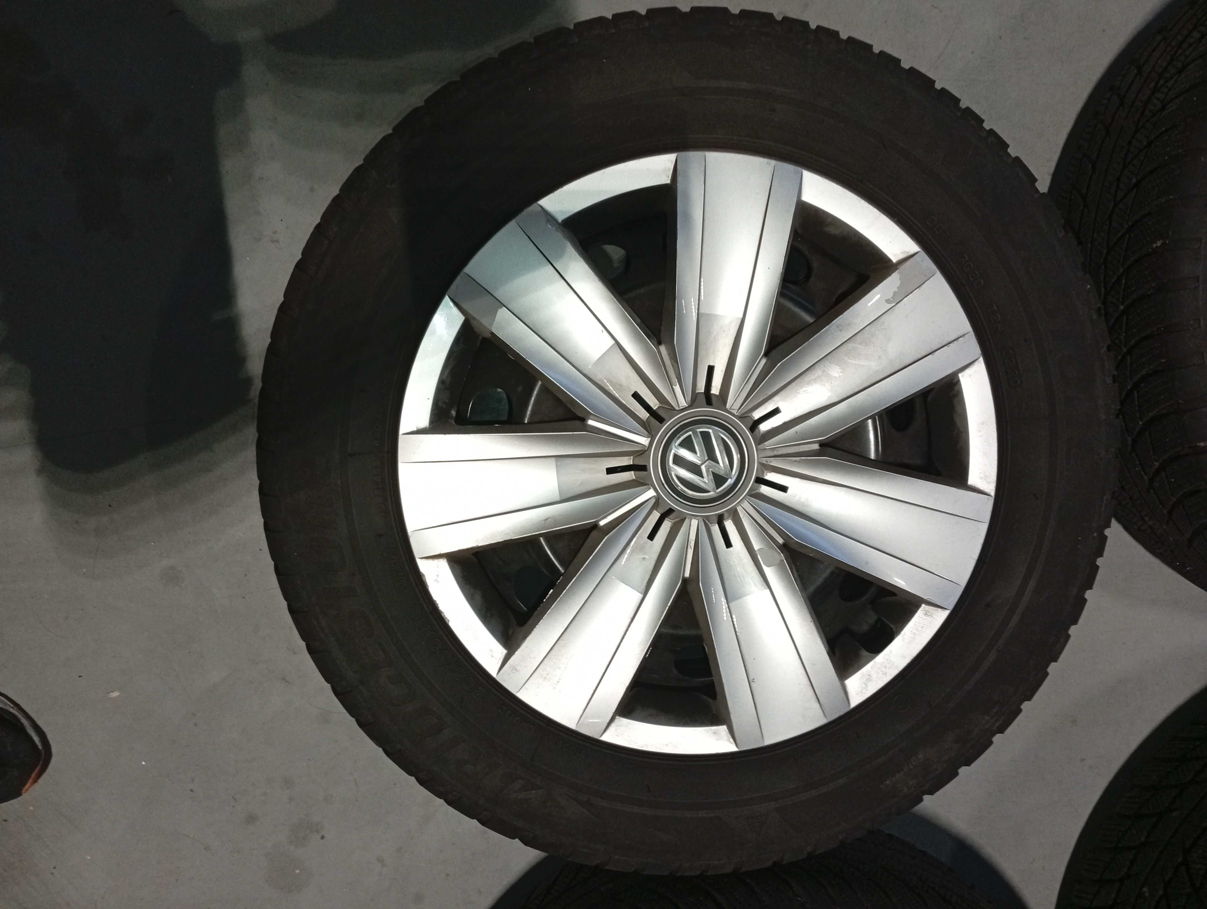 Koła zimowe Bridgestone 205/60/R16 VW T-Roc 5X112