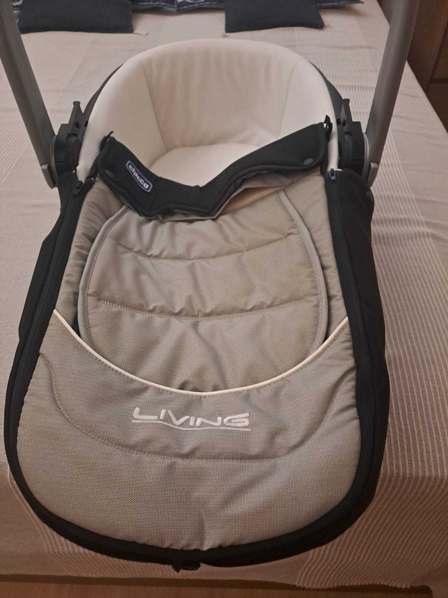 Alcofa para bébé, da CHICCO.