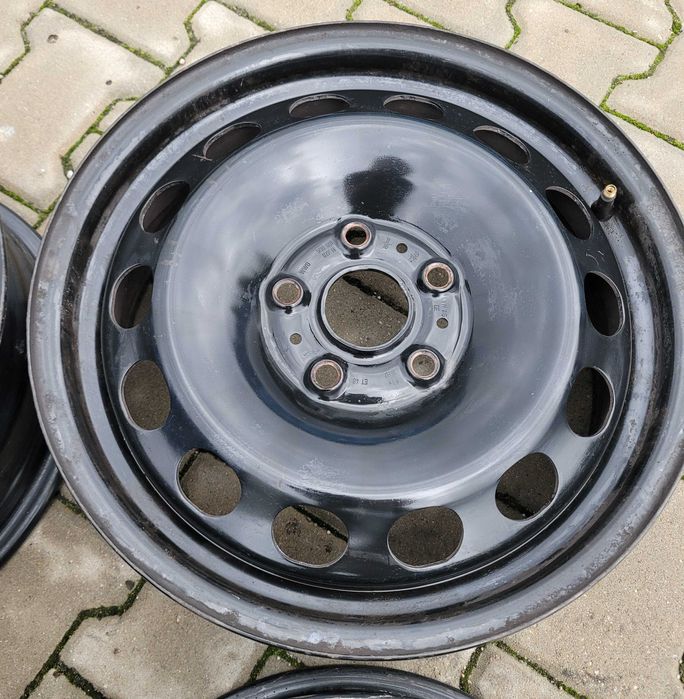 Oryginalne felgi stalowe 16'' 5Q0 Volkswagen Audi Skoda Seat Golf