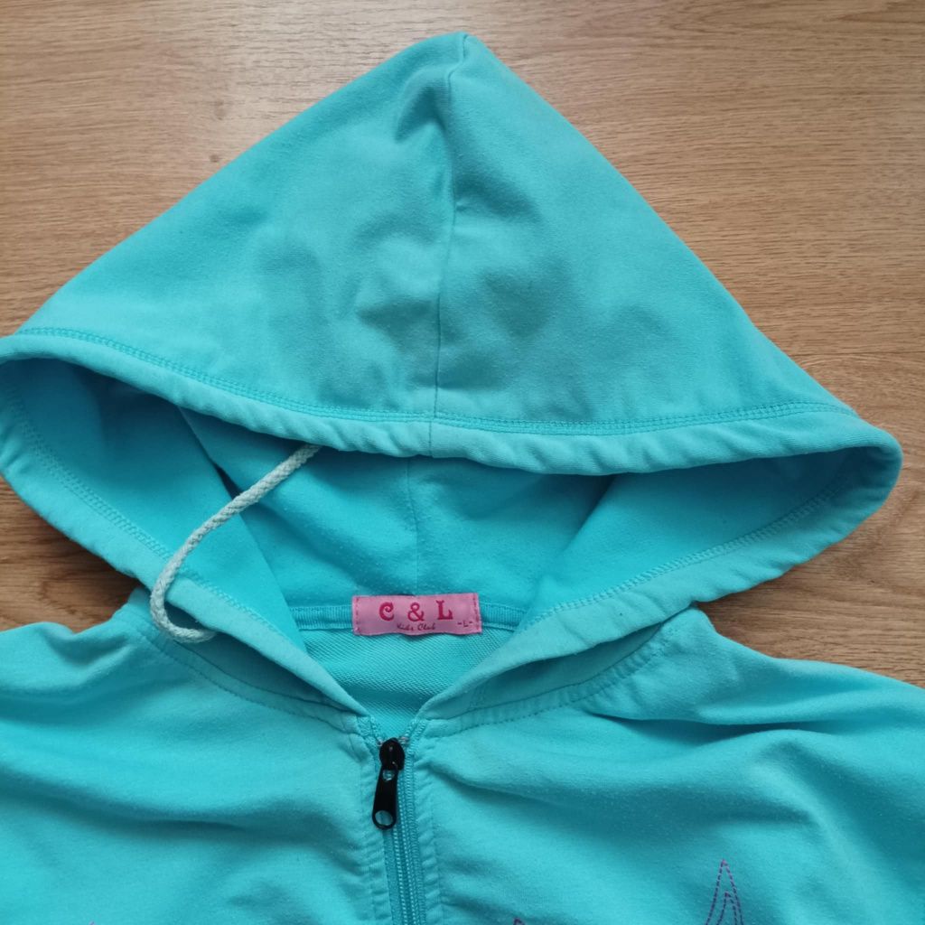 35. Bluza damska z kapturem rozmiar L