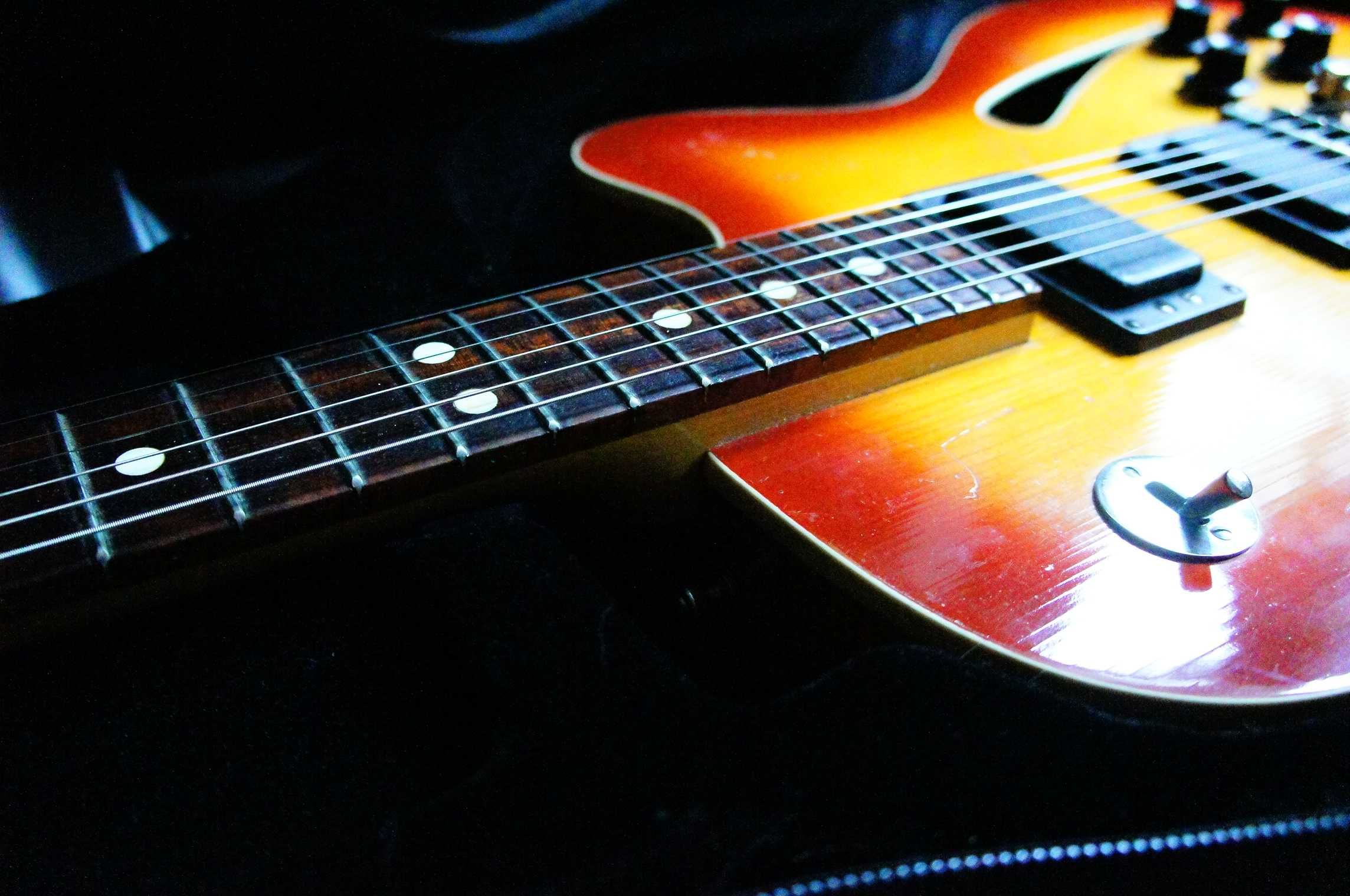 Gitara elektroakustyczna Defil JOWITA Hollow body idealny stan
