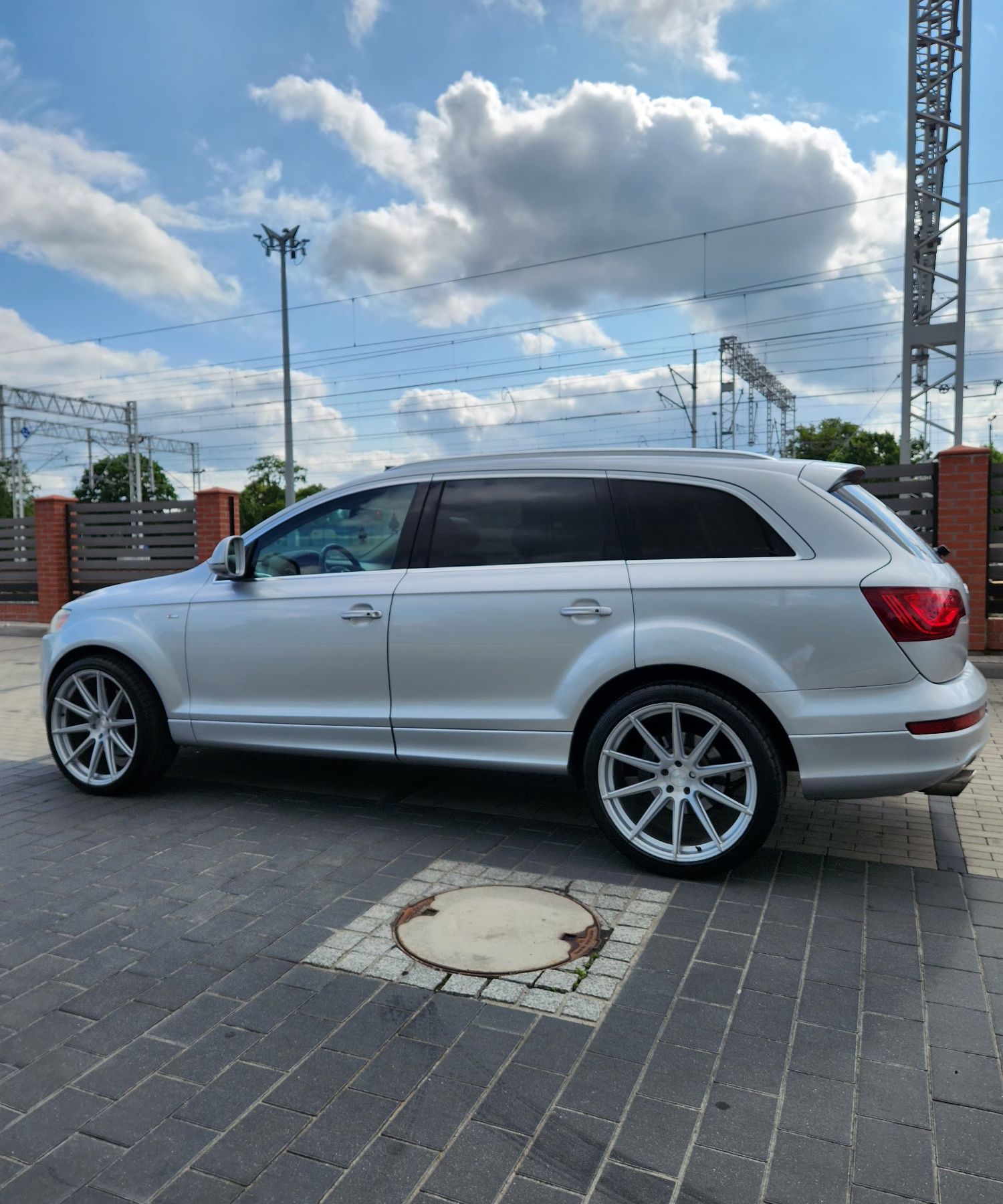 Audi Q7 sQ7 4.2i V8 350KM S-Line Plus ! Full Opcjal! ZAREJSTROWANY 
S-