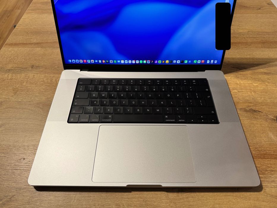 MacBook Pro 16" M2 Pro 12CPU/19GPU, 16GB RAM, 512GB SSD, 93% baterii