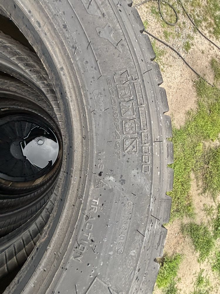 Koła opona opony Pirelli TH 01 Energy 295/60 R 22.5