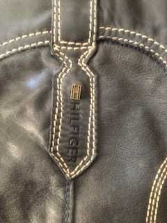 Ефектні чоботи в ковбойському стилі від відомого американського бренду