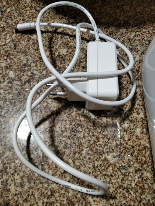 Refrigerador de ar  miniatura