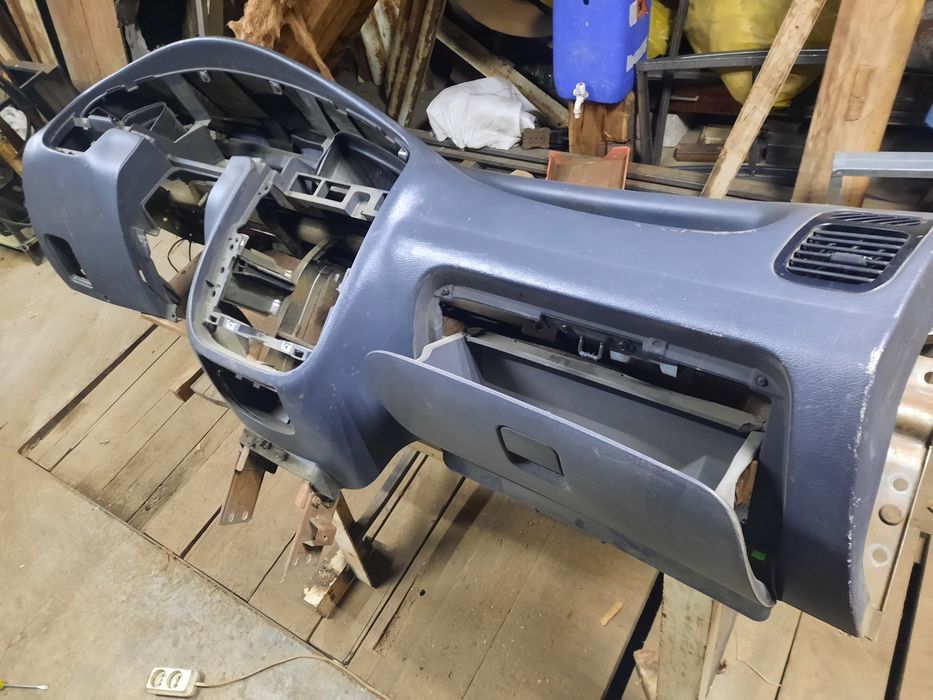 Пластик салона ланос