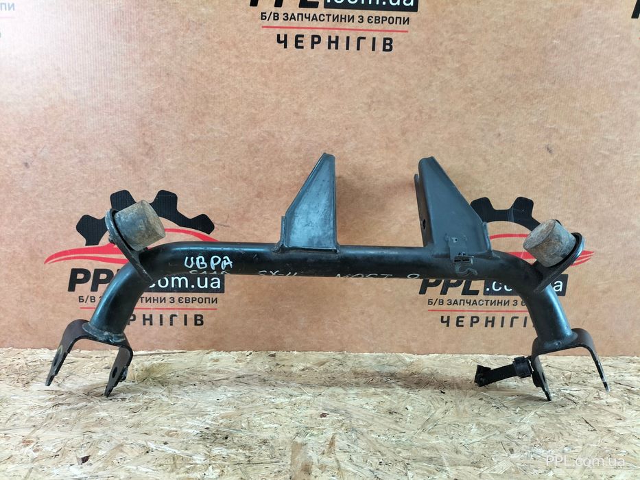 Suzuki SX4 06-13 балка крепление кронштейн верхний заднего редуктора