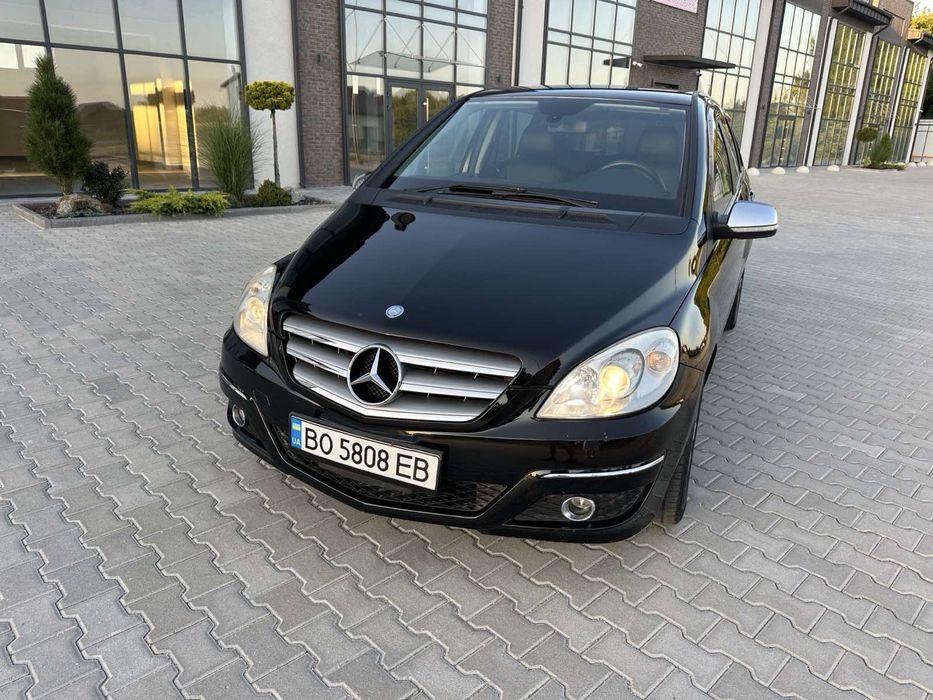 Mercedes-Benz B-Class 2010