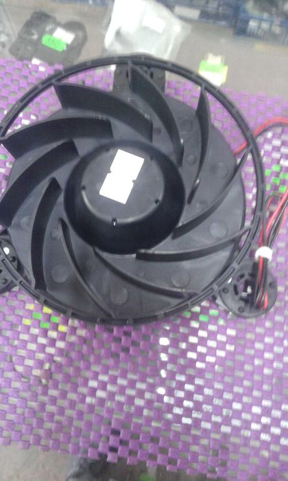 Двигатель вентилятора для холодильника Vestfrost 1.44 Вт  MFC0361V3