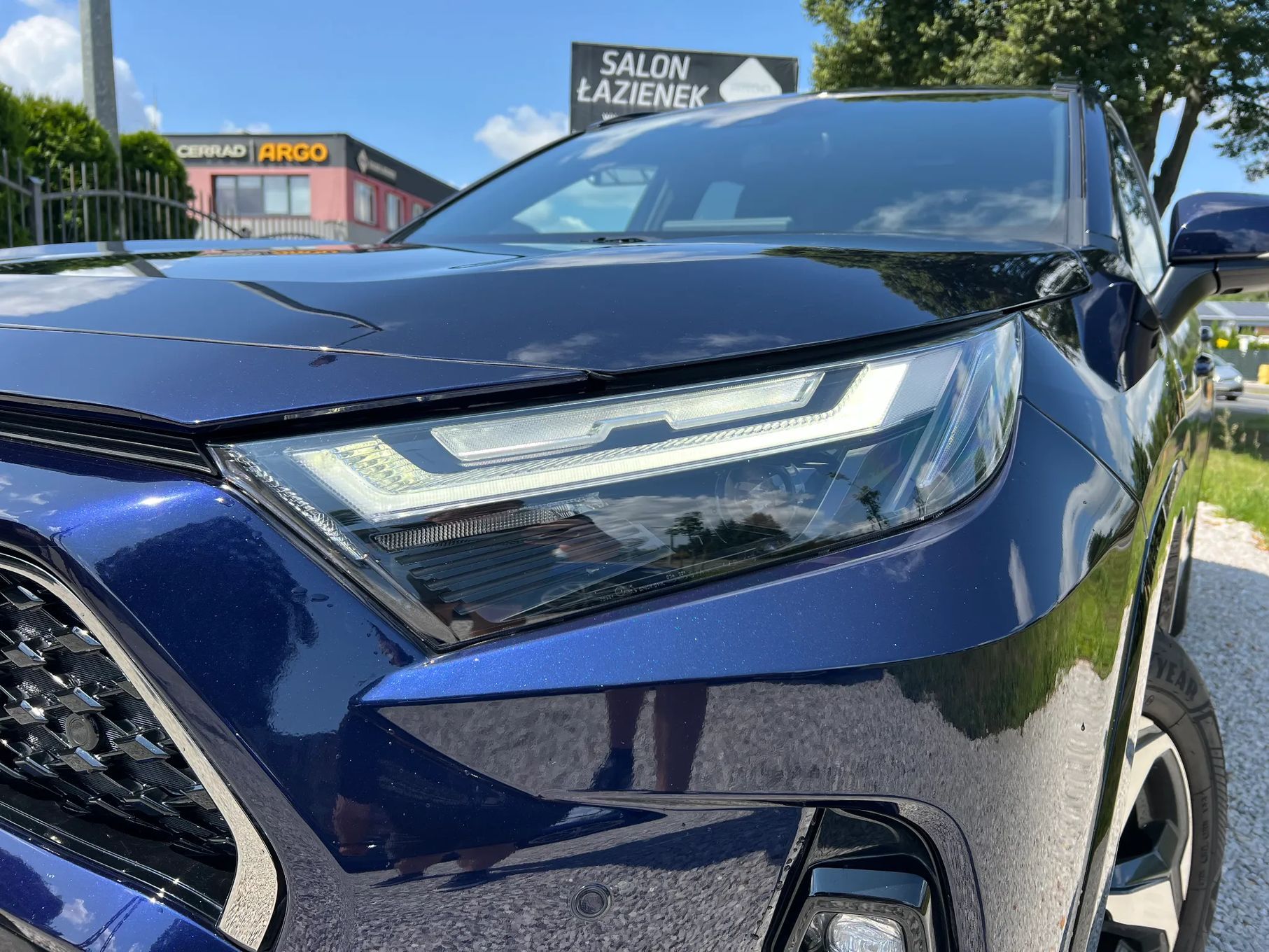 Toyota RAV4 Dynamic Plug-in 306 KM