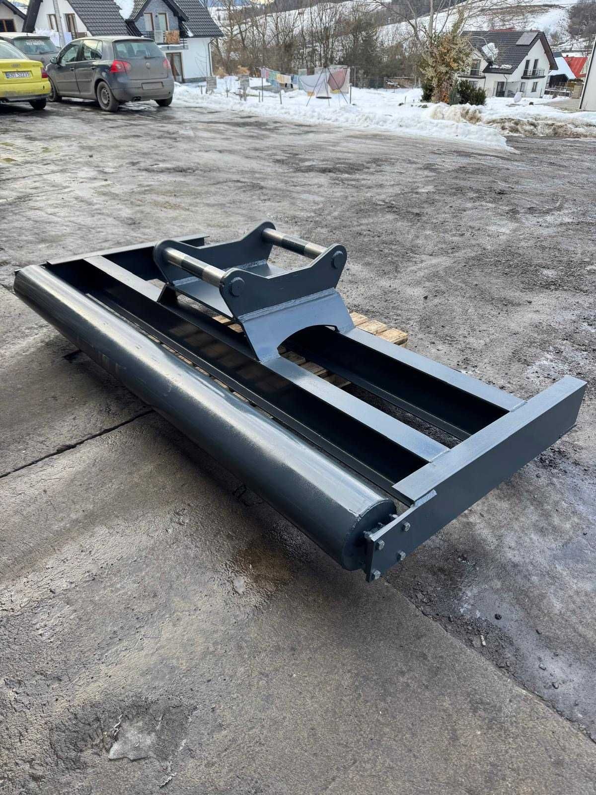 Belka niwelująca równiarka 250cm 11-18t