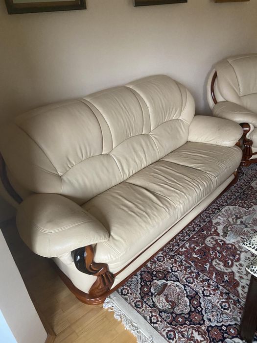 Шкіряні дивани, крісла