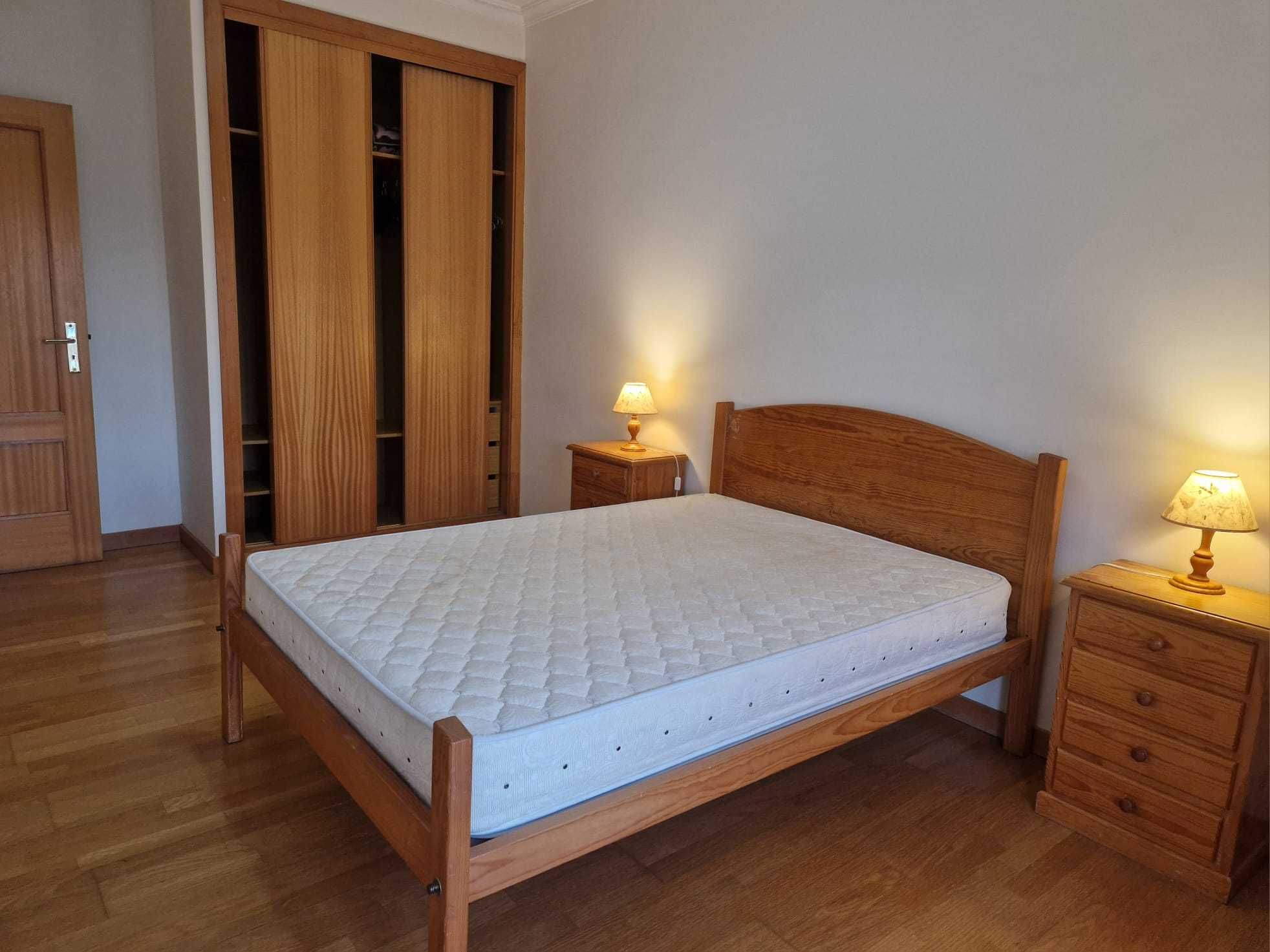 Apartamento T2 Mobilado