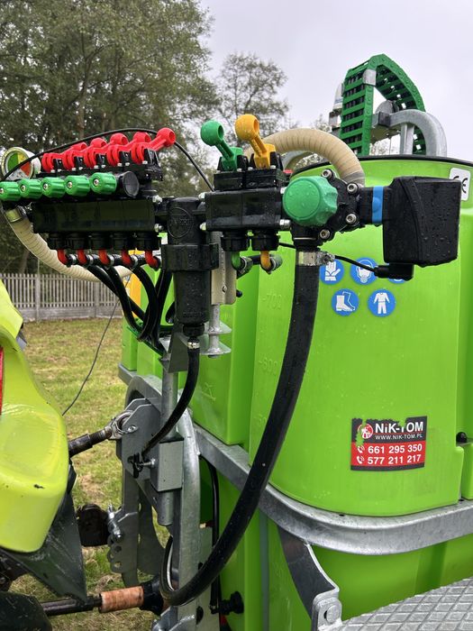 Opryskiwacz Tolmet 812