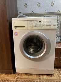 Німецька пральна машинка