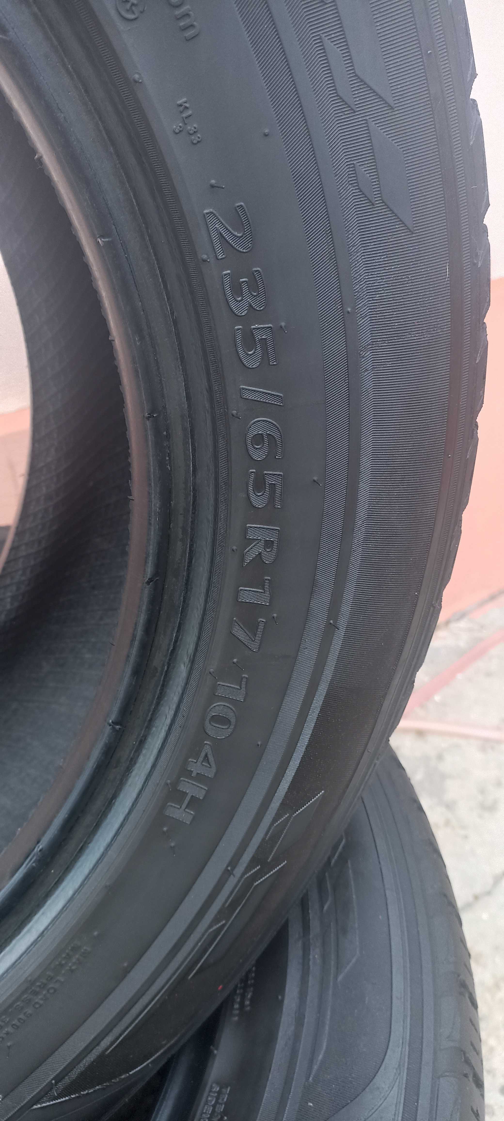 Kumho Kruger 235/65 r17