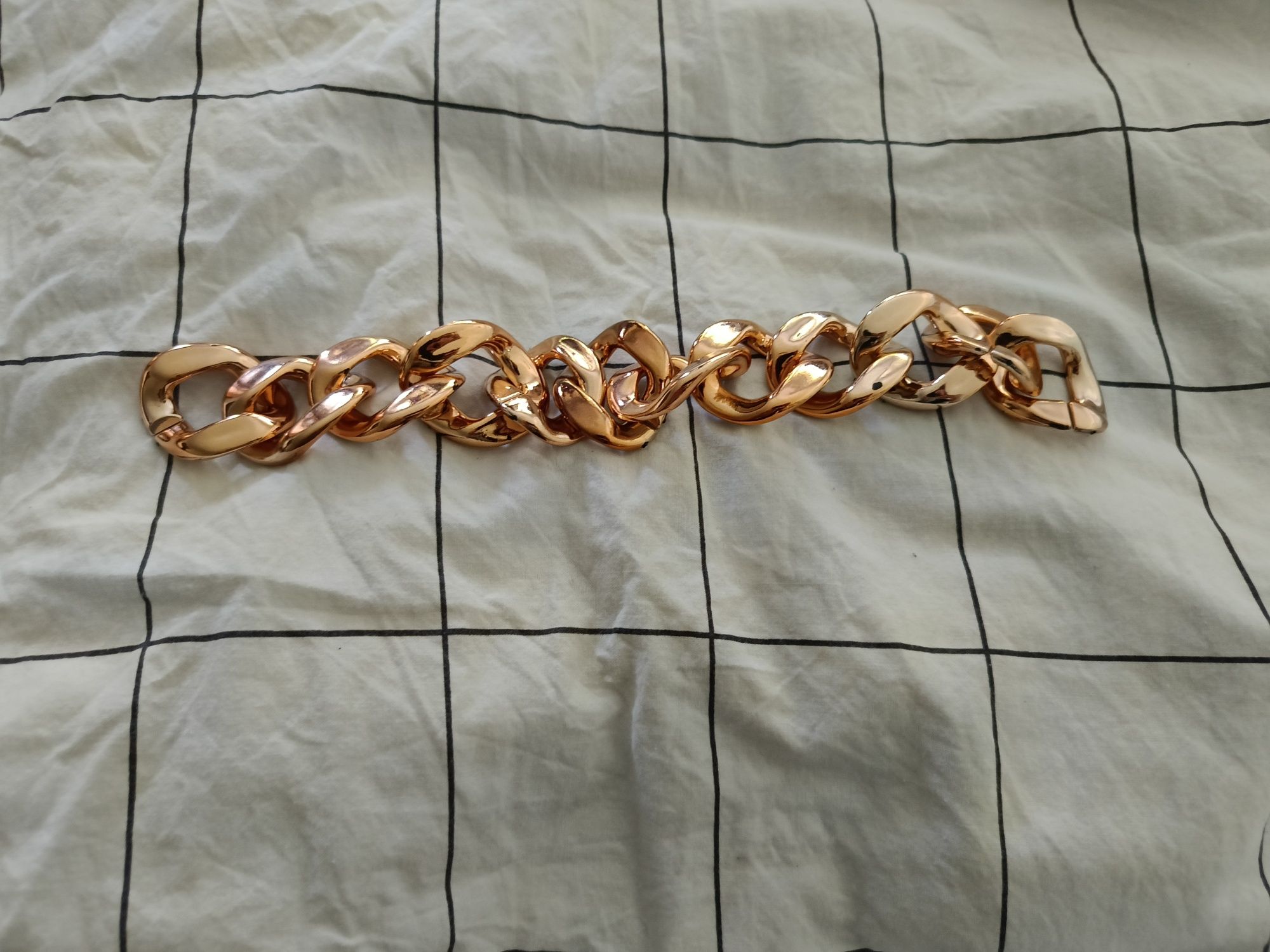 gruby łańcuch do spodni w kolorze złotym chunky gold chain fancy