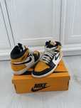 Nike Air Jordan 1 High Retro 41 Yellow Toe Taxi 8 us