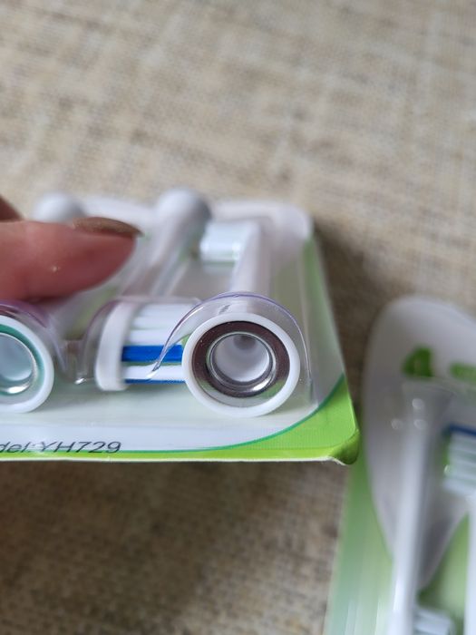 Końcówki do szczoteczki elektrycznej YH729