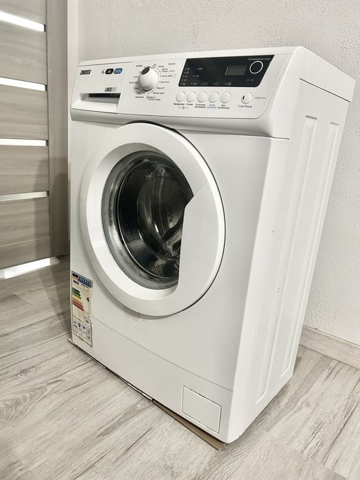 Стиральная машина Zanussi lindo 300
