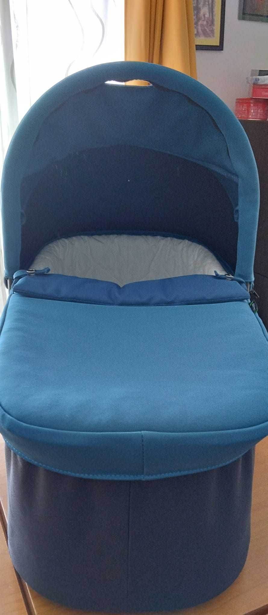 Alcofa Azul de Bebé ou "2.ª cama" - 0-6 meses - Baby Jogger