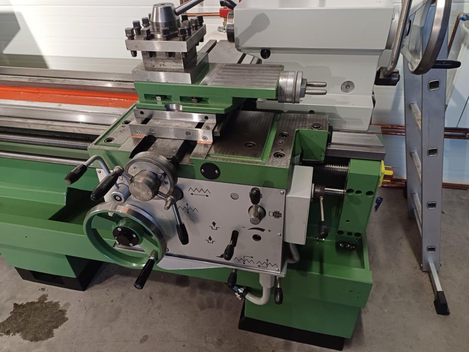 Tokarka TUR 50x1500