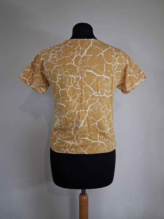 Lekki t-shirt na lato