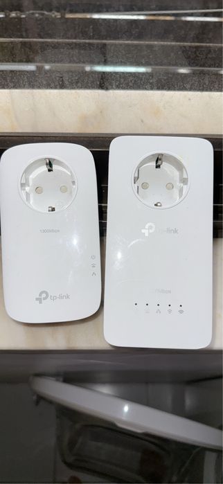 Kit AV1300 Tp-Link Wi-Fi Powerline TL-WPA8630P + TL-PA8010P