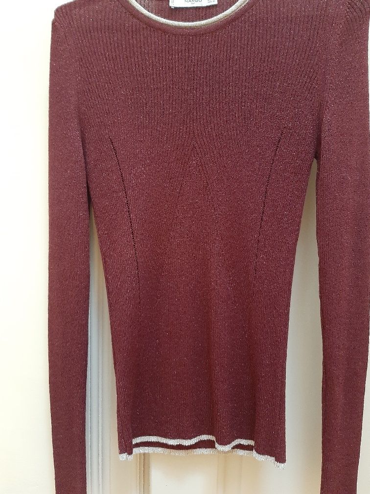 Sweter stretch Mango rozmiar S burgundowy ze zlota nitka