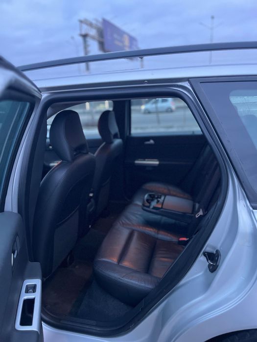 Авто Вольво в50.