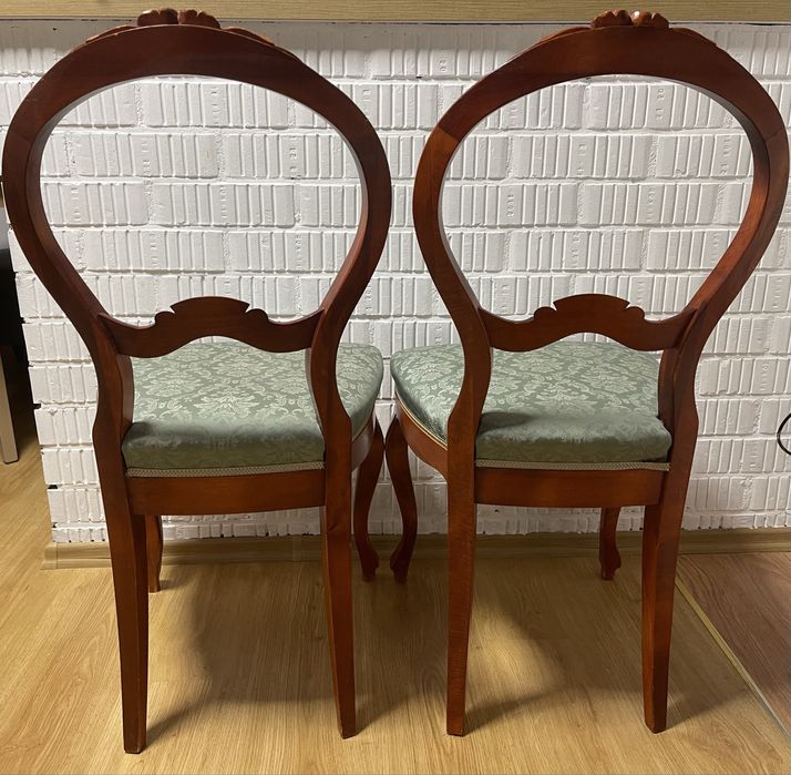 Krzesła w stylu ludwikowskim szałwiowe żakard medaliony