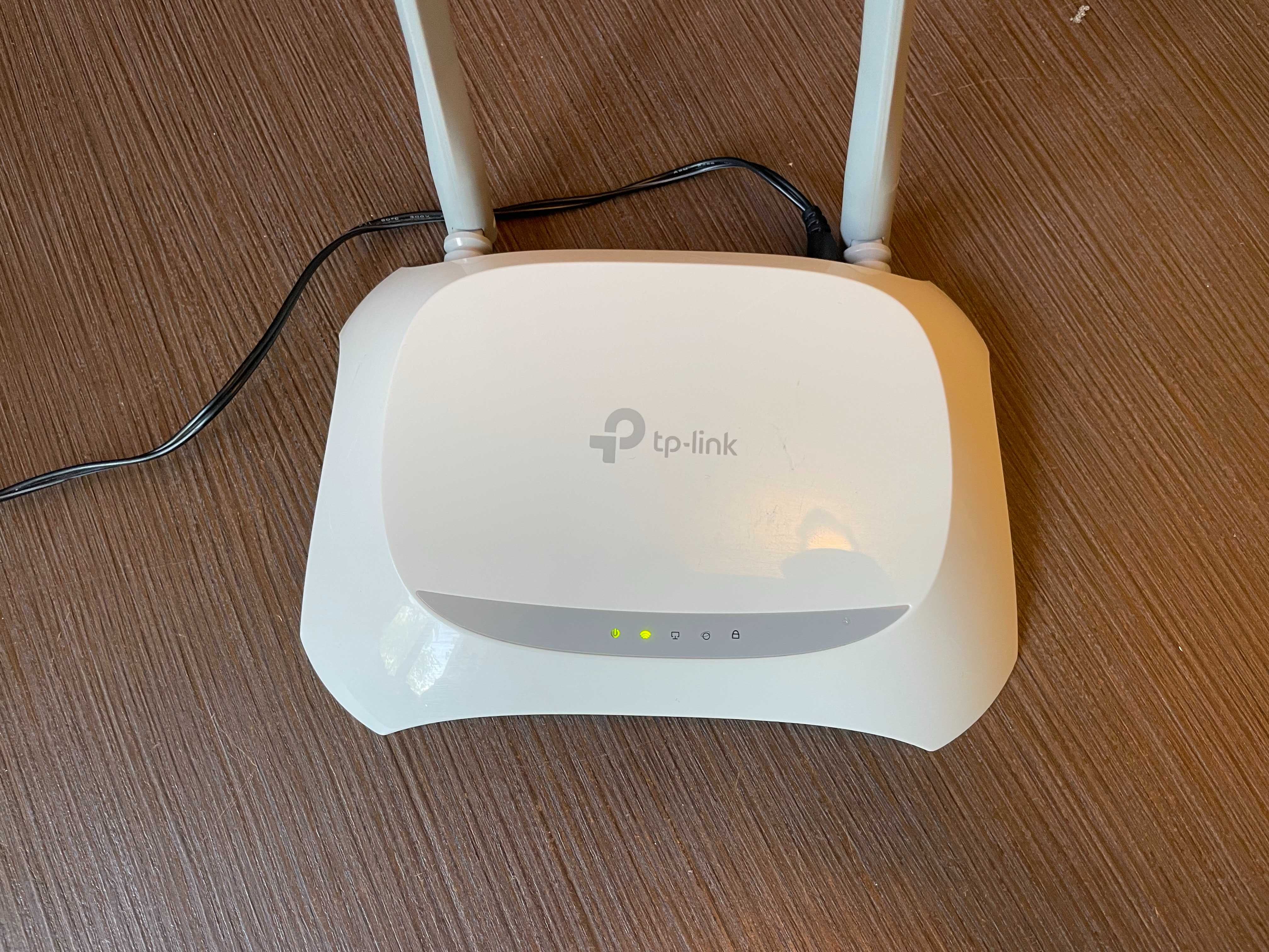 Маршрутизатор роутер TP-Link TL-WR840N