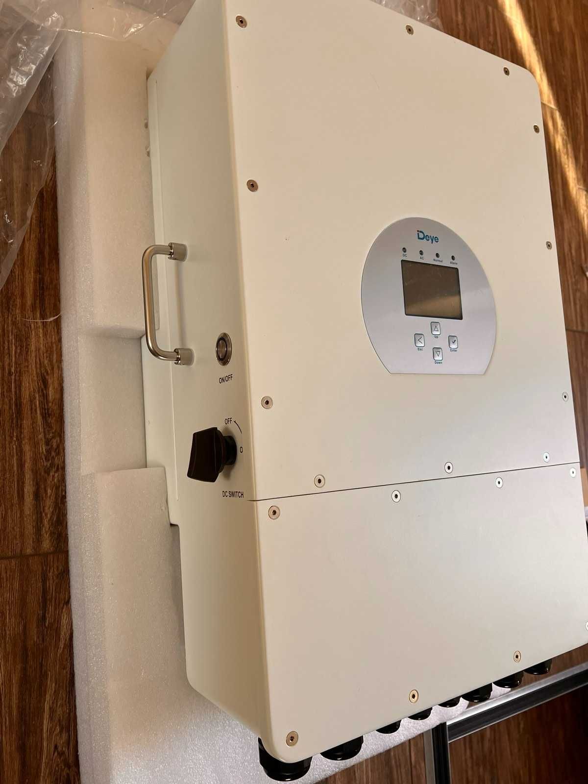 Гібридний інвертор 12 кВт DEYE SUN-12K-SG04LP3-EU та модуль WiFi