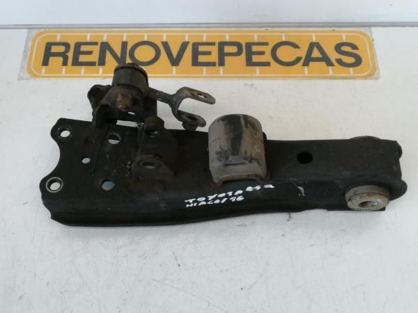 Braço de suspensão frente esquerdo TOYOTA HiAce IV (LXH1_, RZH1_, LH1_