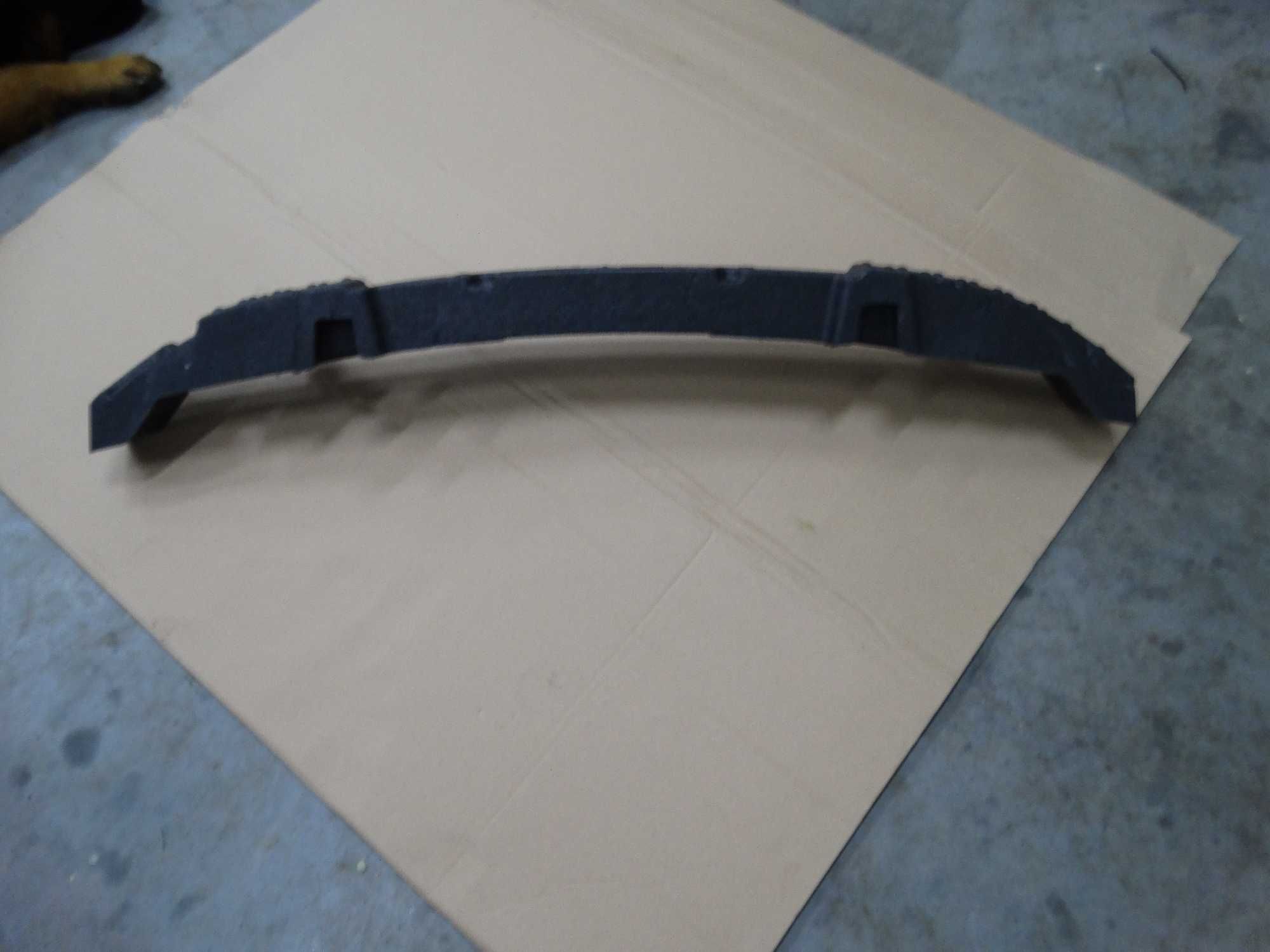 absorber zderzaka przód opel corsa f