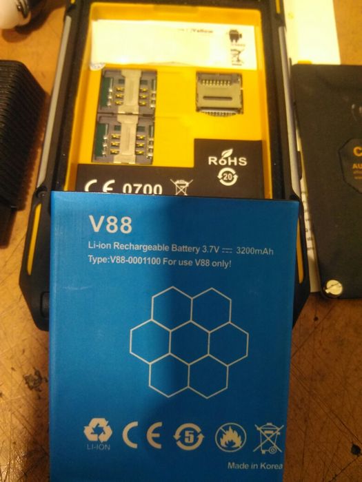 Телефон Autool со сканером obd 2 в комплекте