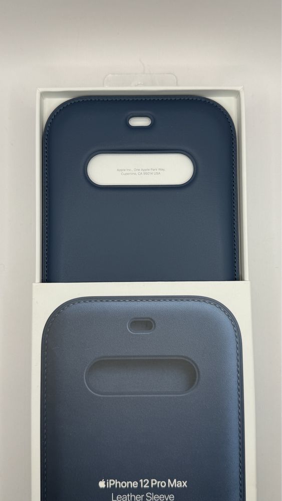 Oryginalne Skorzane Etui Iphone 12 Pro Max w Granatowym kolorze
