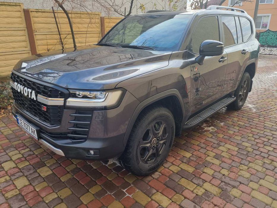 TOYOTA Land Cruiser 300 GR Sport 3.3D