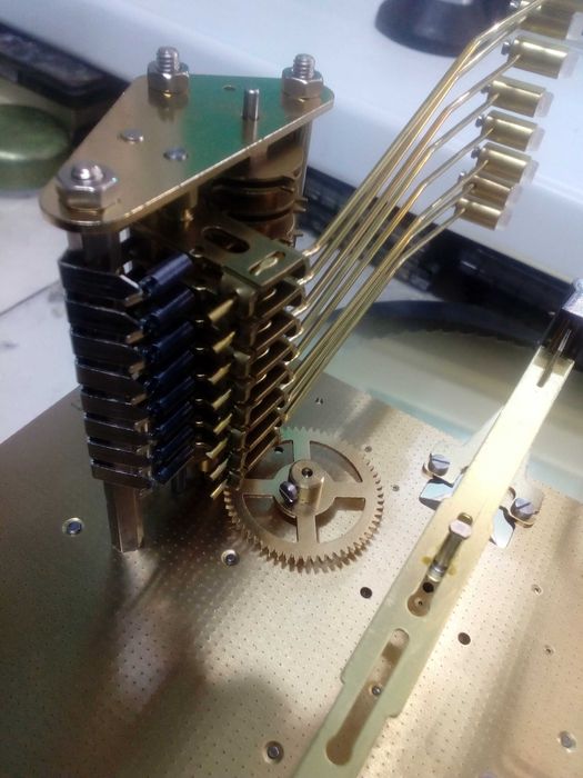 Годинниковий механiзм Franz Hermle 1161-053H