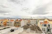 Excelente apartamento T3, com ótima exposição solar, inserido em prédi