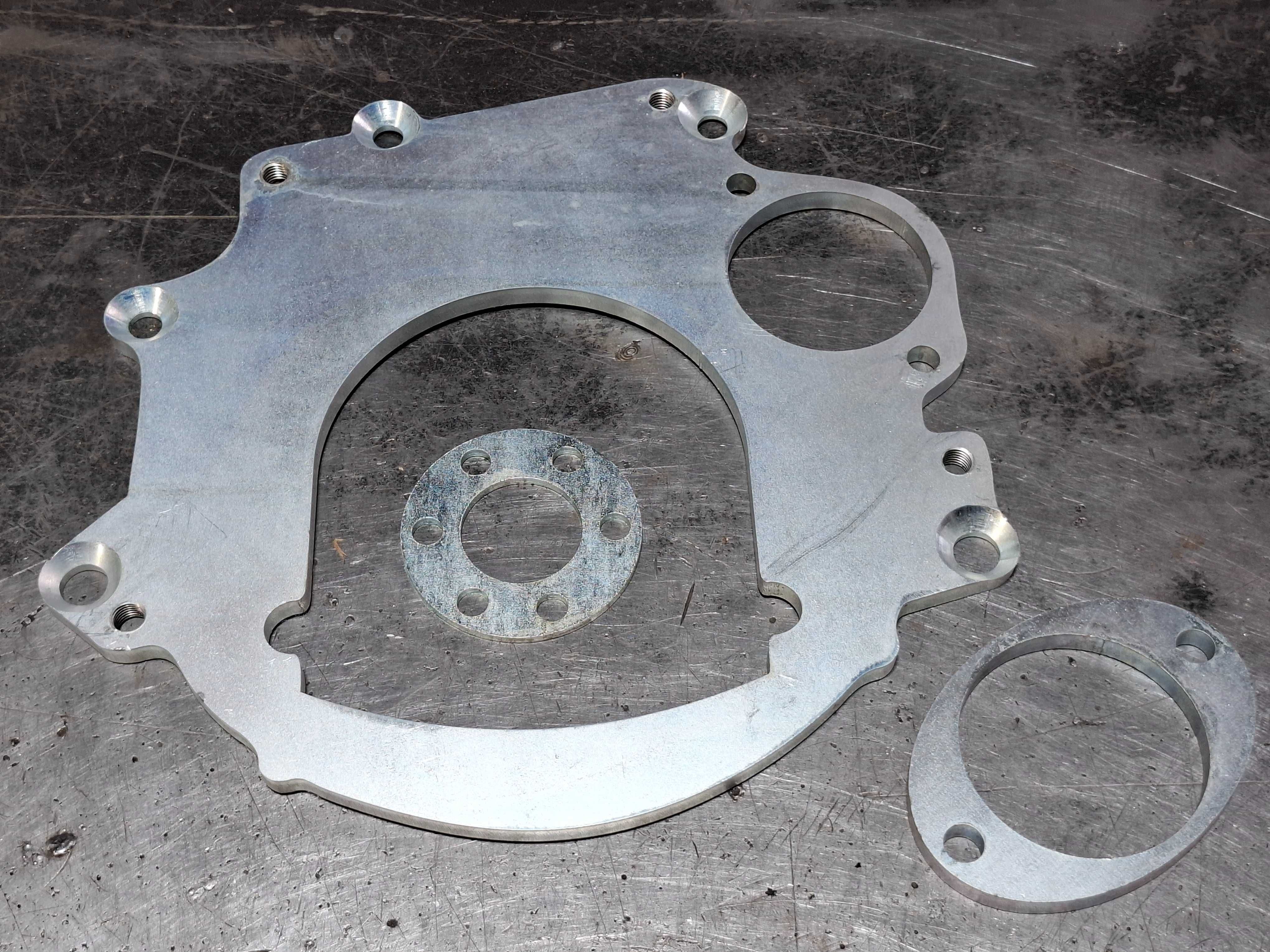 Adapter do połączenia silnika 1,9TDI VW ze skrzynią Suzuki Samurai 1,3