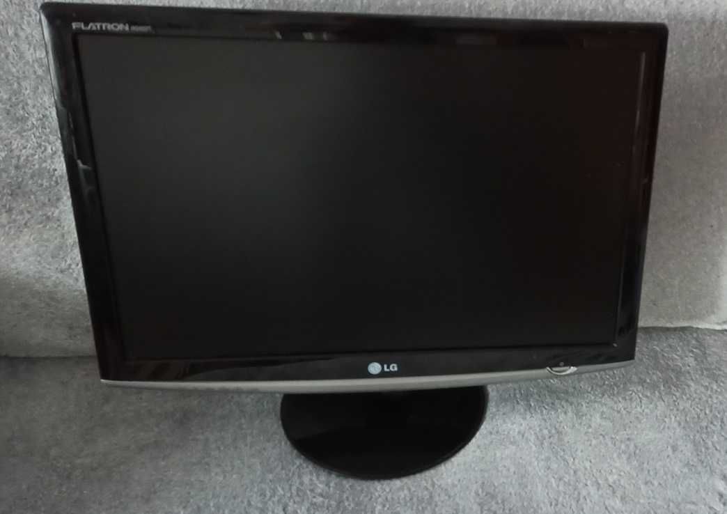 Monitor LG 24" W2452T-PF