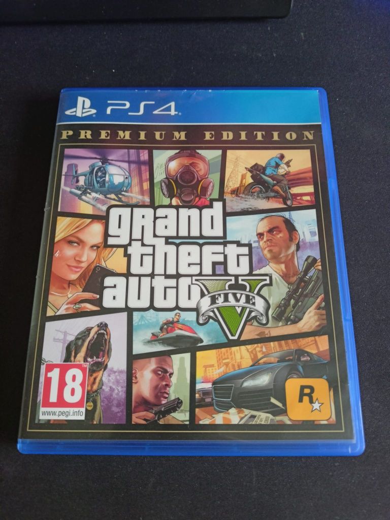 PlayStation 4 pro+8gier +2 kontrolery