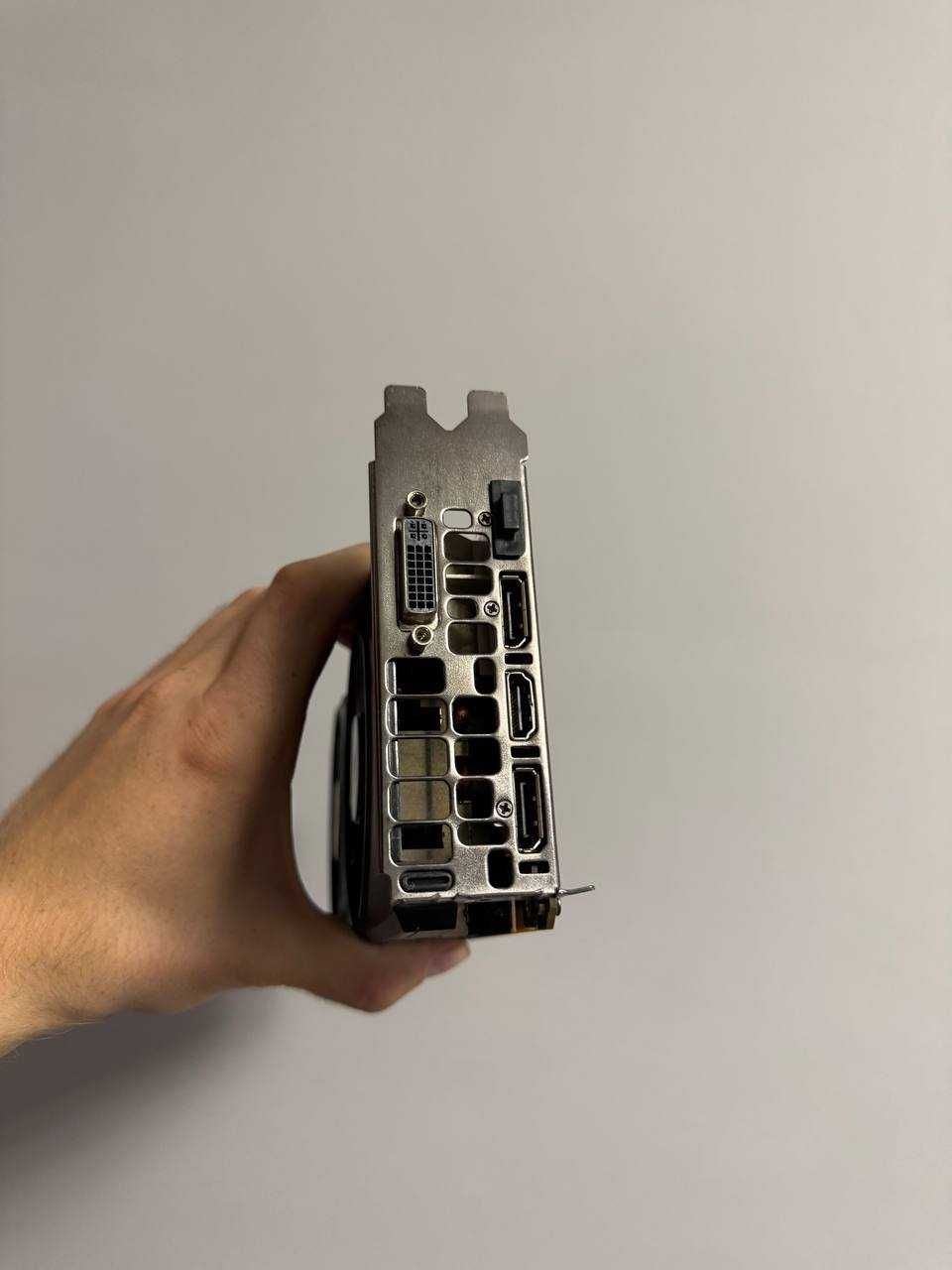 Ігрова відеокарта EVGA GeForce GTX 960 2GB GDDR5