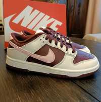 Nike Duunk Low "Night Maroon and Medium Soft Pink " 38