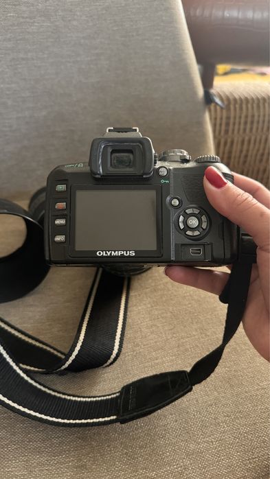 Фотоапарат Olimpus E410