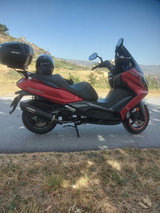 Maxi scooter kymco super dink 125cc com equipamento