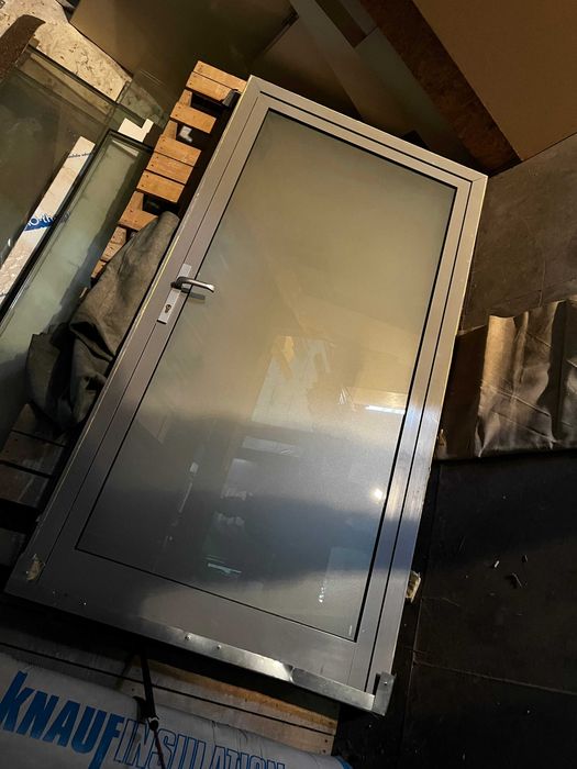 Drzwi szklano aluminiowe 90 lewe kolor RAL 9006 5 szt